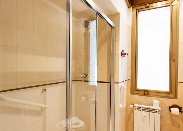 Pensionat Trieste - Zeno 48